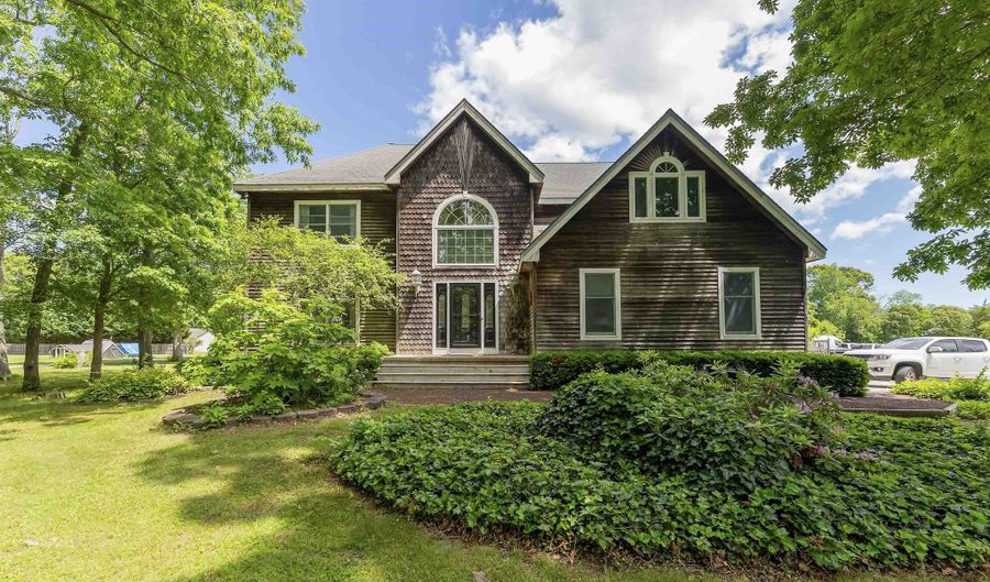 416 Hand, Cape May Court House, NJ 08210 - 4 Beds, 4 Bath