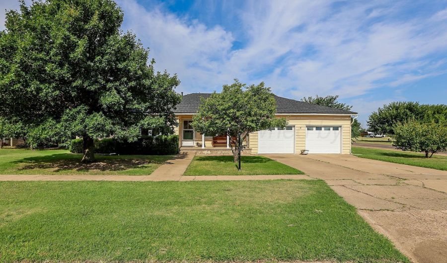 311 WILKERSON Ave, Groom, TX 79039 - 3 Beds, 1 Bath
