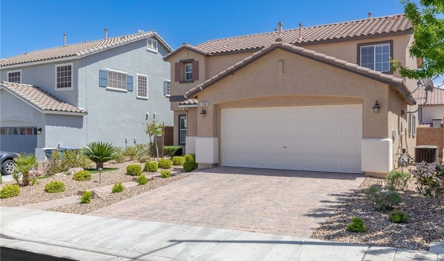1130 Grove Park St, Henderson, NV 89002 - 3 Beds, 3 Bath