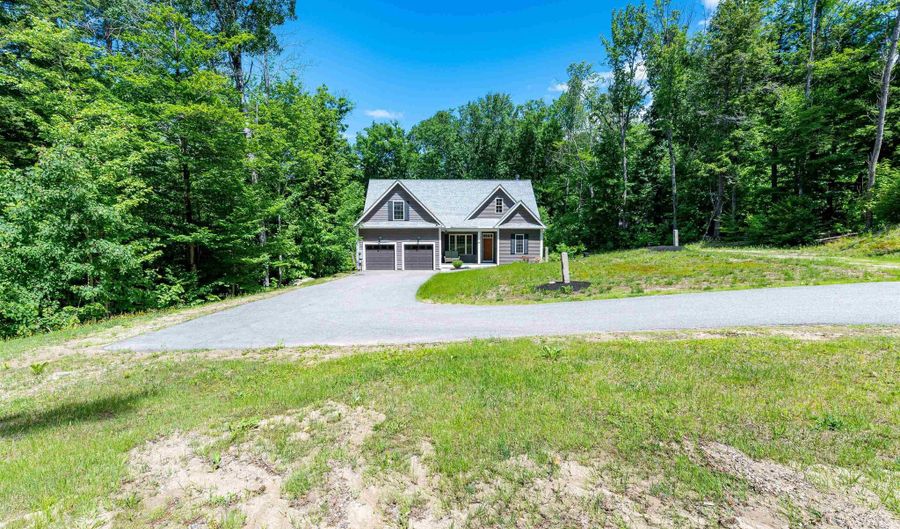 45 Washington Ave, Bartlett, NH 03812 - 3 Beds, 3 Bath