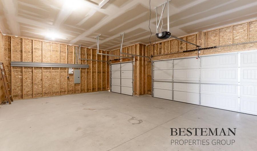 10895 Marsh Ave, Allendale, MI 49401 - 4 Beds, 3 Bath