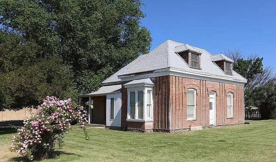 482 W 100 N, Beaver, UT 84713 - 3 Beds, 1 Bath