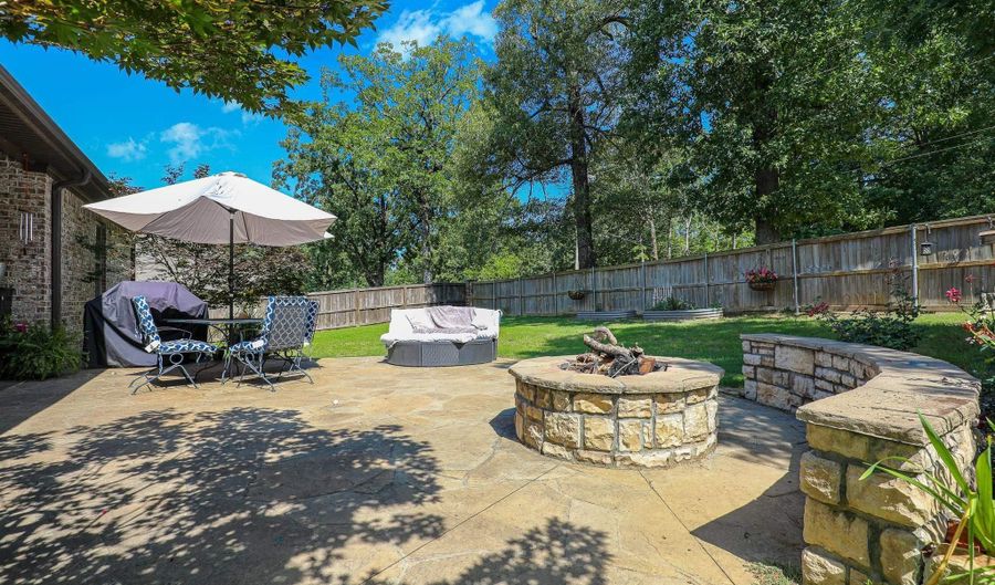 506 Scarlet Oaks Cv, Benton, AR 72019 - 4 Beds, 3 Bath