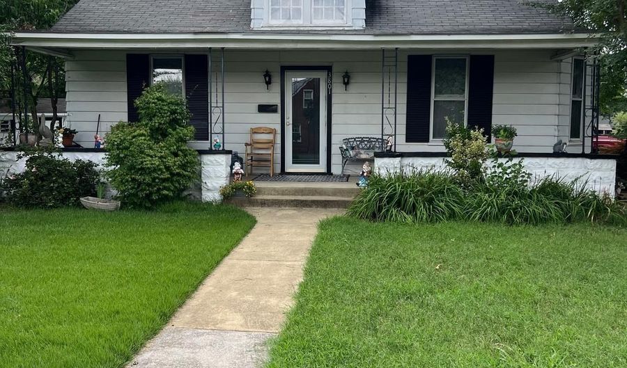 3801 8TH St S, Arlington, VA 22204 - 3 Beds, 2 Bath