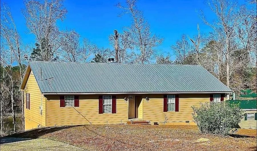 572 Laurel Dr, Abbeville, AL 36310 - 3 Beds, 2 Bath