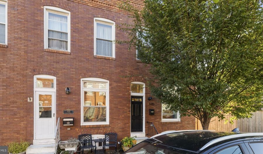635 S FAGLEY St, Baltimore, MD 21224 - 2 Beds, 2 Bath
