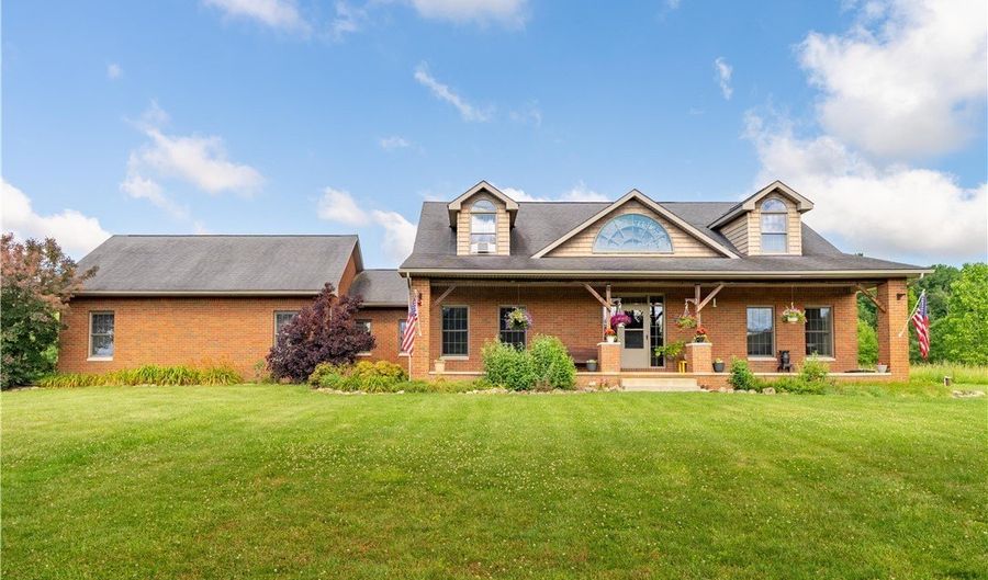 1100 E Bayton St, Alliance, OH 44601 - 3 Beds, 3 Bath
