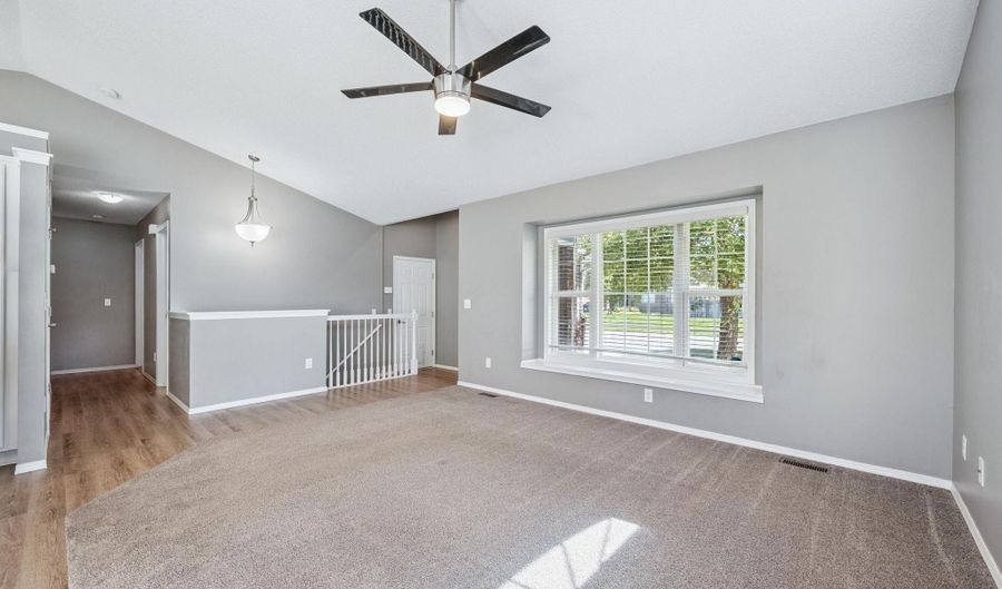 2801 N Danbury Rd, Augusta, KS 67010 - 5 Beds, 3 Bath