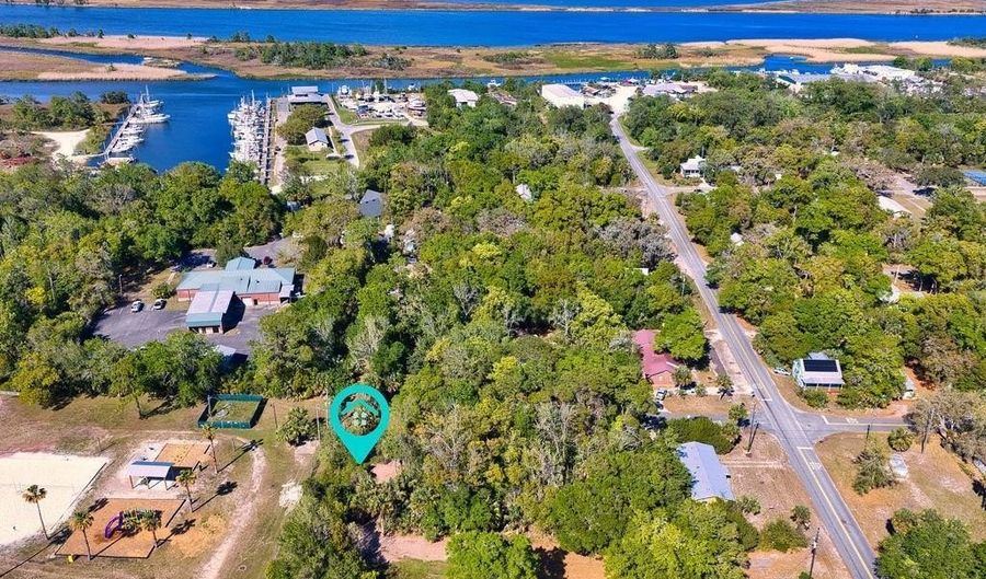 254 8th St, Apalachicola, FL 32320 - 0 Beds, 0 Bath