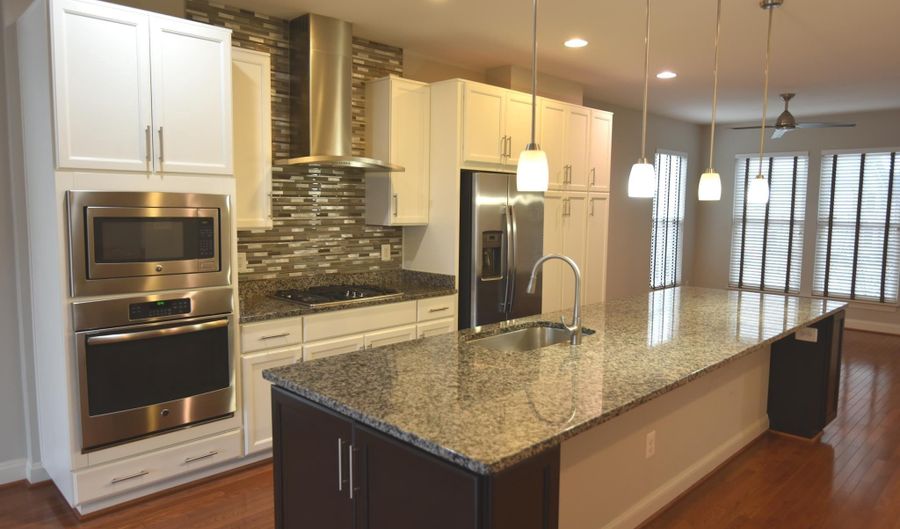 20425 CODMAN Dr, Ashburn, VA 20147 - 3 Beds, 4 Bath