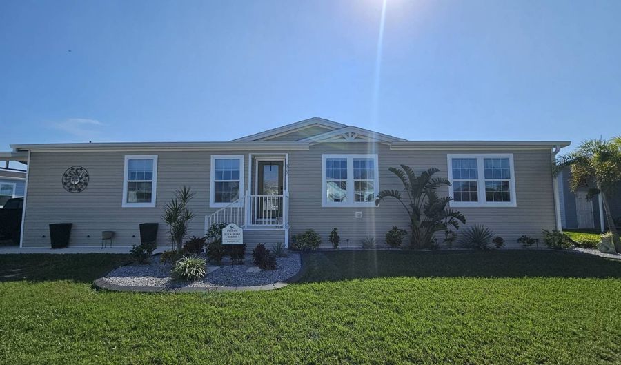 12116 SW County Rd 769 105, Lake Suzy, FL 34269 - 2 Beds, 2 Bath