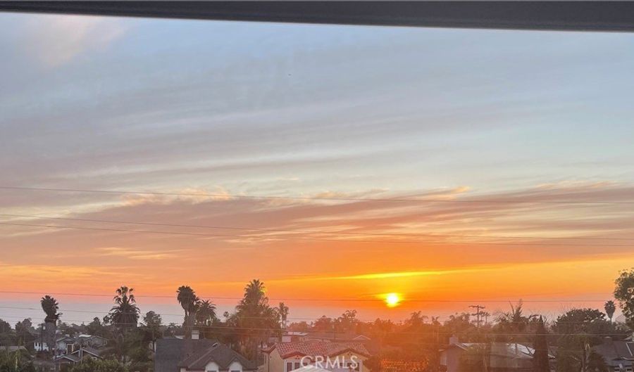3703 Calle La Quinta, San Clemente, CA 92673 - 3 Beds, 3 Bath