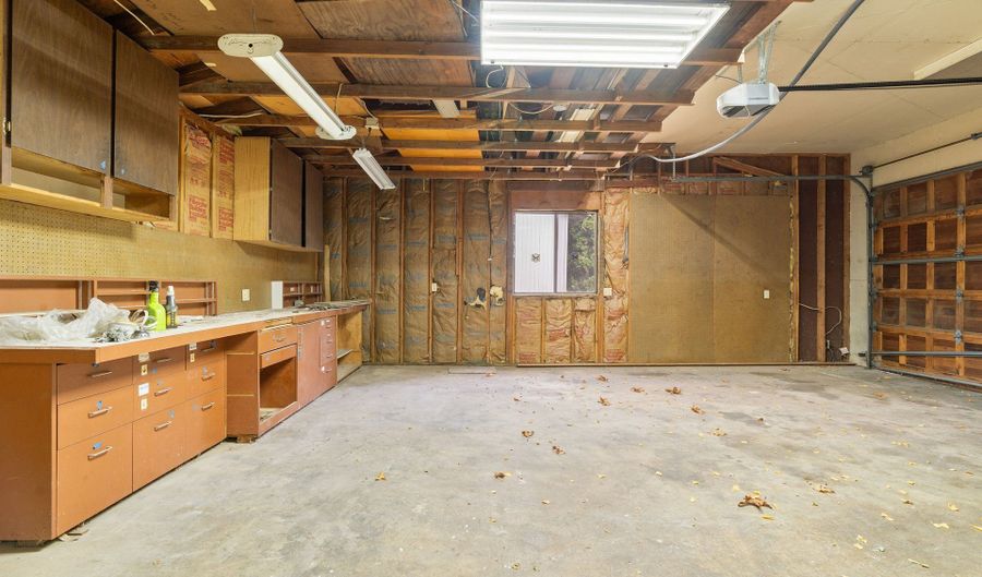 9625 SW 130TH Ave, Beaverton, OR 97008 - 4 Beds, 3 Bath