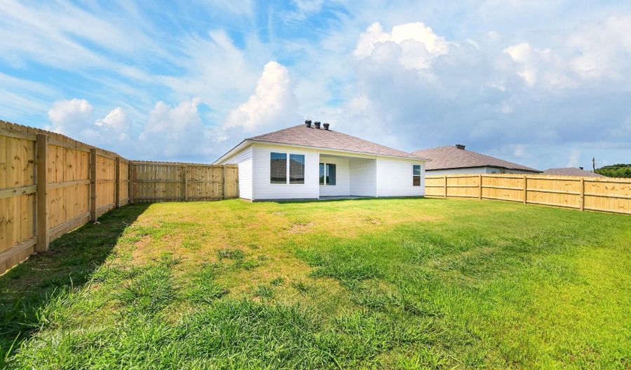 109 Powder River Dr, Beebe, AR 72012 - 4 Beds, 2 Bath