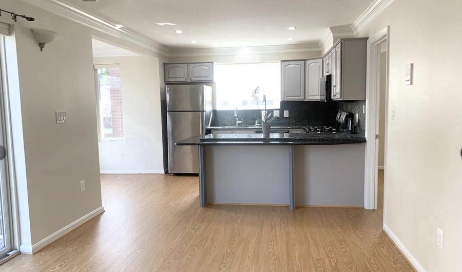 416 VEITCH St S 307, Arlington, VA 22204 - 1 Beds, 1 Bath