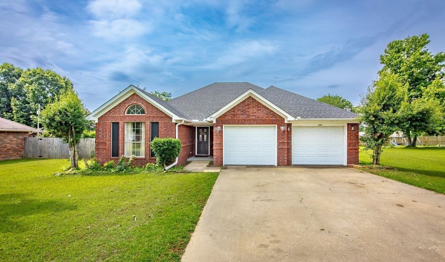 1809 Applewood Cove St, Beebe, AR 72012 - 3 Beds, 2 Bath