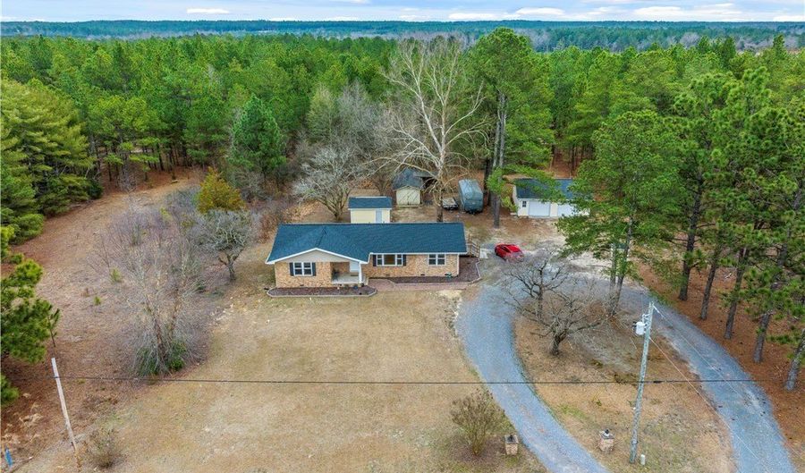 36141 US 1 Hwy, Aberdeen, NC 28315 - 3 Beds, 2 Bath