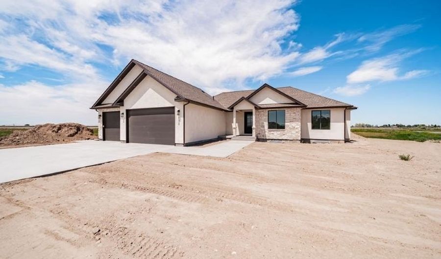 172 W 275 N, Blackfoot, ID 83221 - 3 Beds, 2 Bath
