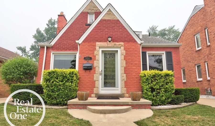 15560 Mclain Ave, Allen Park, MI 48101 - 3 Beds, 2 Bath