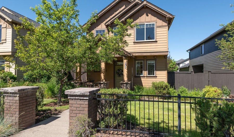 3711 NE Purcell Blvd, Bend, OR 97701 - 4 Beds, 3 Bath