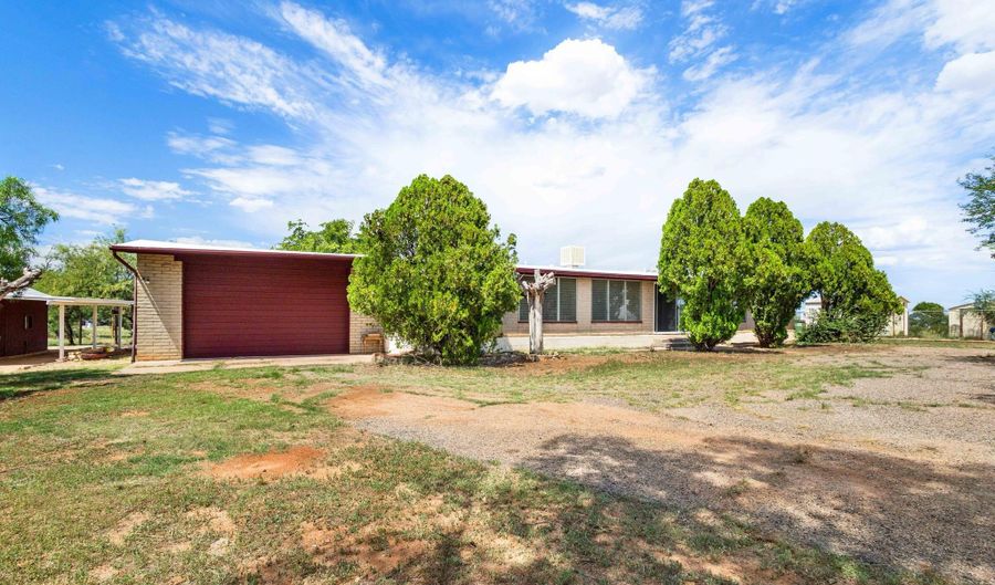 3212 W Etoi Pl, Benson, AZ 85602 - 2 Beds, 2 Bath