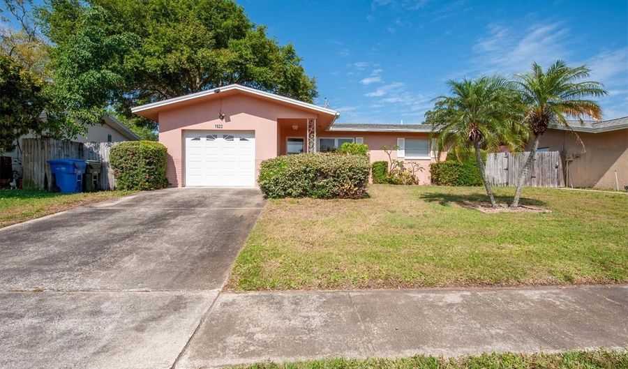 1822 VANCOUVER Dr, Clearwater, FL 33756 - 2 Beds, 2 Bath