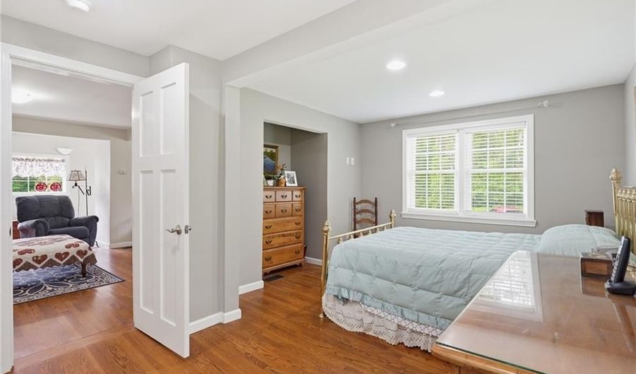 1985 Douglas Pike, Burrillville, RI 02830 - 2 Beds, 1 Bath