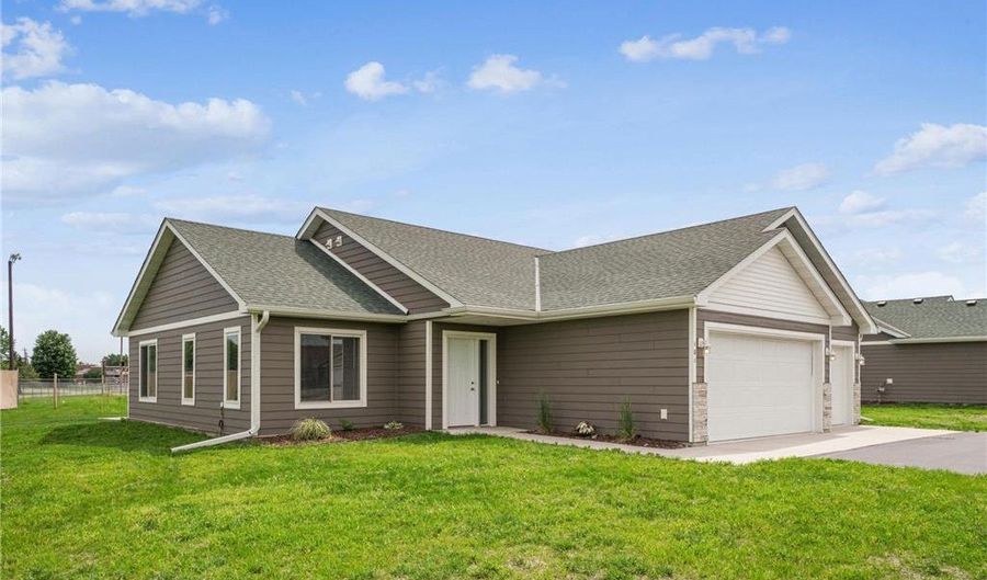 101 Spirit Path NW, Arlington, MN 55307 - 3 Beds, 2 Bath