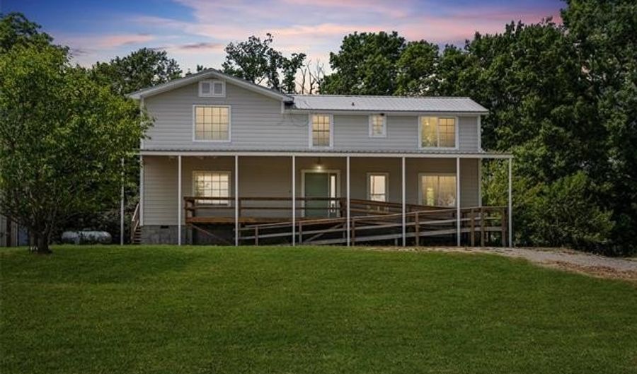 21646 E 4020 Rd, Bartlesville, OK 74006 - 3 Beds, 3 Bath