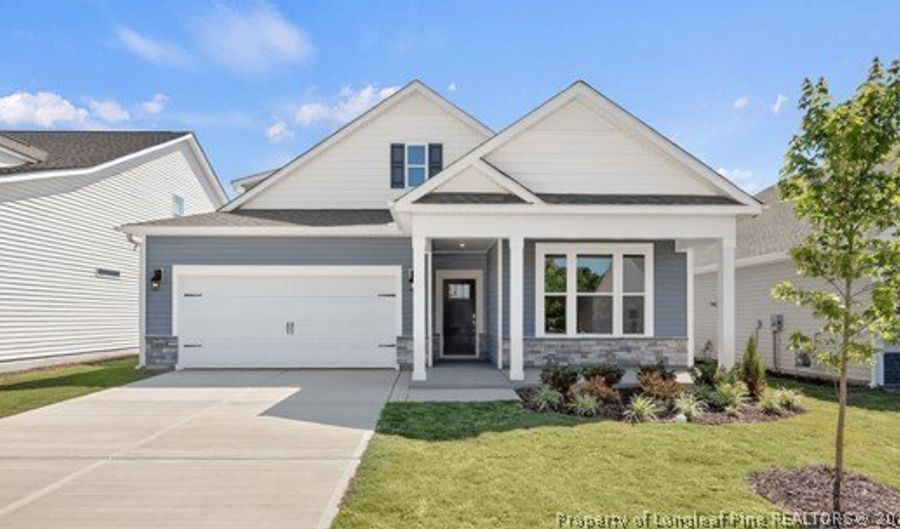 357 Maddox Dr, Aberdeen, NC 28315 - 3 Beds, 3 Bath