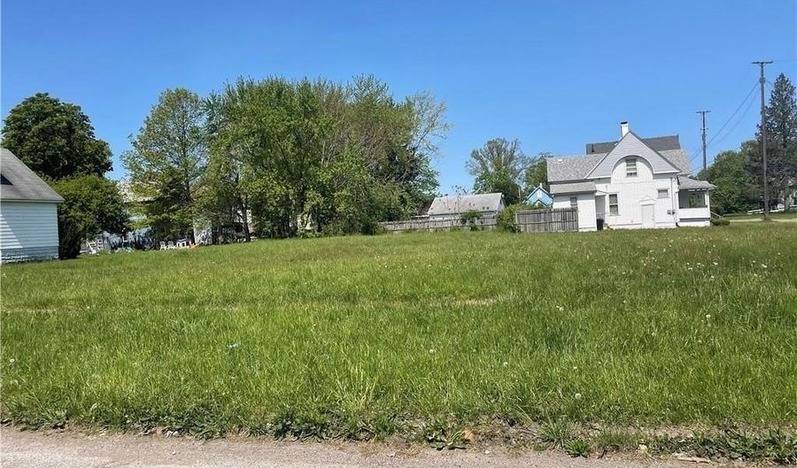 505 W 36th St, Ashtabula, OH 44004 - 0 Beds, 0 Bath