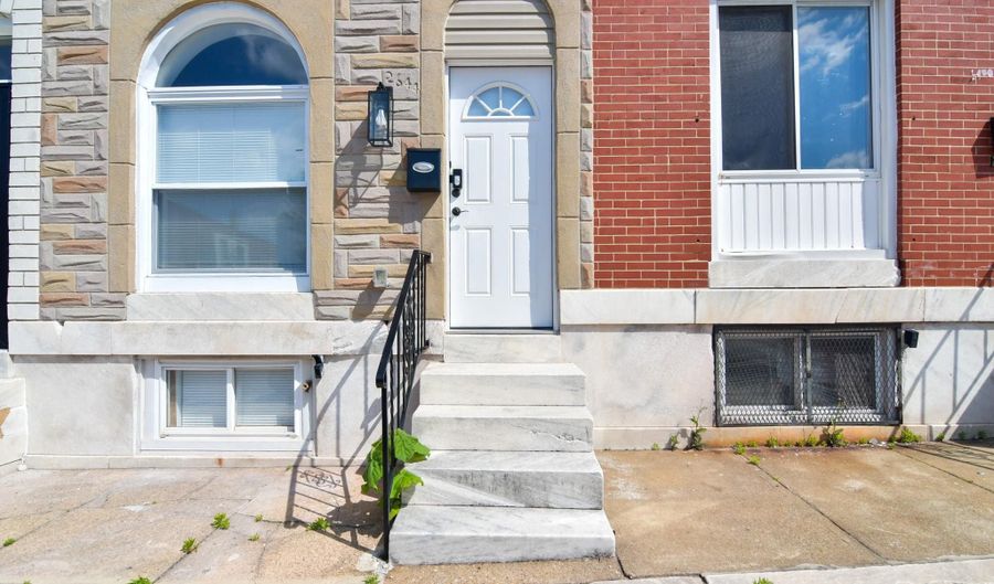 2644 E HOFFMAN St, Baltimore, MD 21213 - 3 Beds, 3 Bath