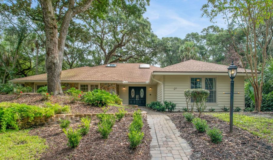 1895 HICKORY Ln, Atlantic Beach, FL 32233 - 0 Beds, 0 Bath