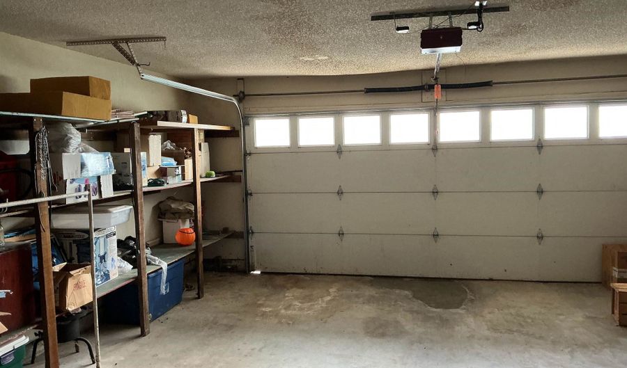 515 S Adams St, Arnett, OK 73832 - 3 Beds, 2 Bath