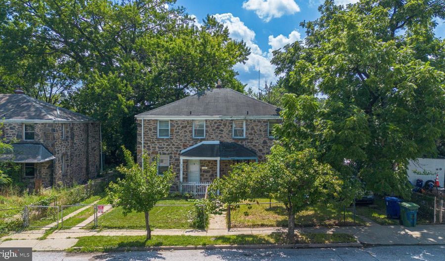 5107 LAUREL Ave, Baltimore, MD 21215 - 4 Beds, 2 Bath