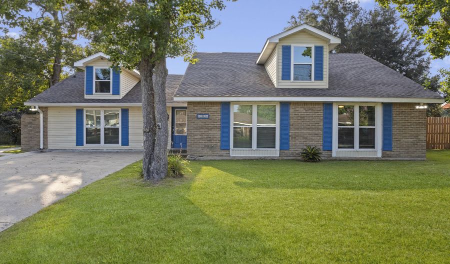103 Barcelona Ct, Bay St. Louis, MS 39520 - 4 Beds, 2 Bath
