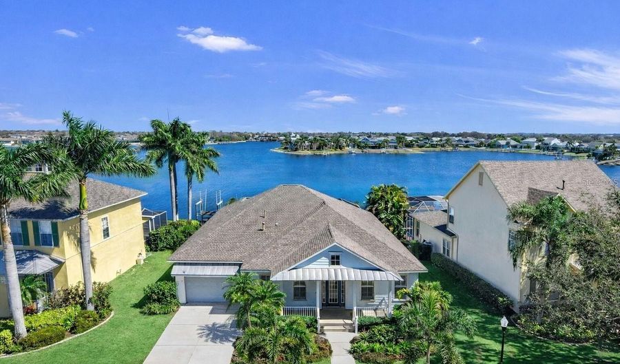 5237 BRIGHTON SHORE Dr, Apollo Beach, FL 33572 - 4 Beds, 4 Bath