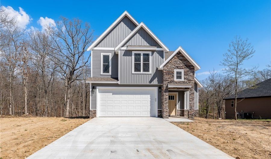 19 Kirkcudbright Ln, Bella Vista, AR 72715 - 2 Beds, 3 Bath