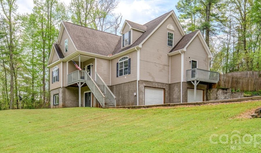 27 Garland Ball Dr, Alexander, NC 28701 - 4 Beds, 2 Bath