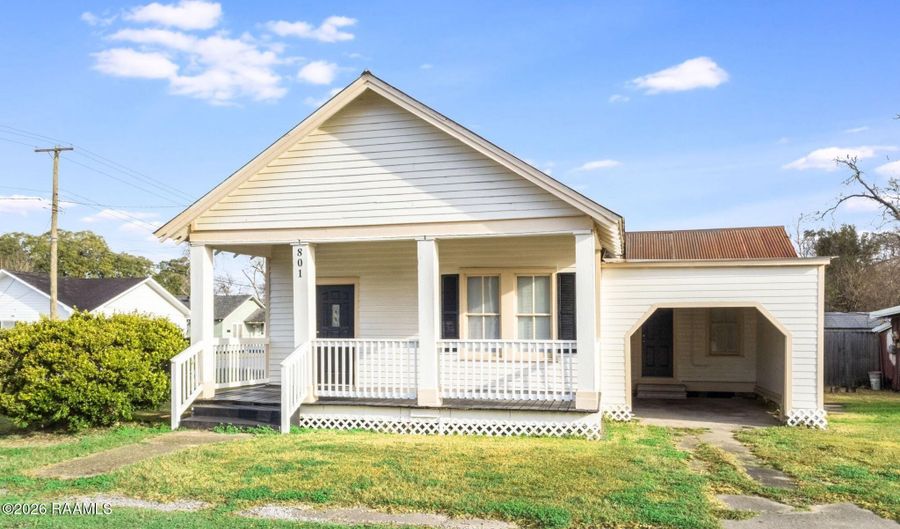 801 Godchaux St, Abbeville, LA 70510 - 3 Beds, 1 Bath