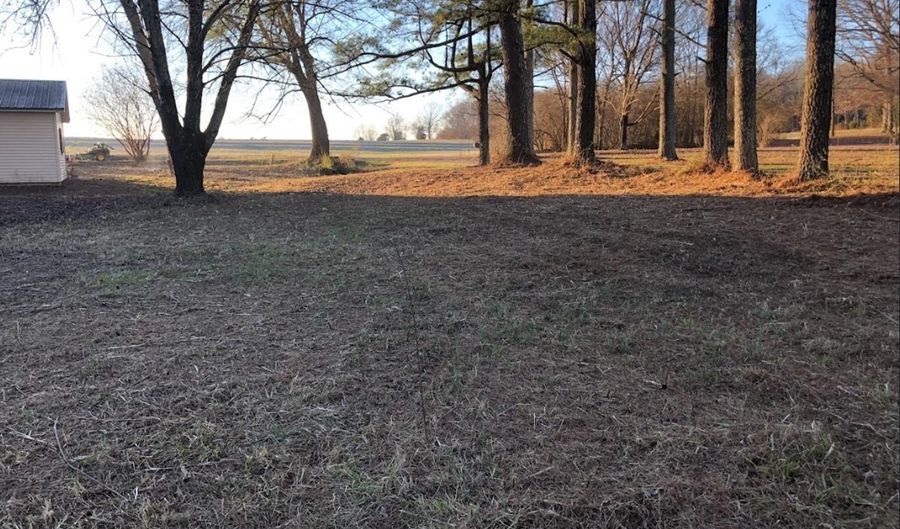 13584 Garden Way, Athens, AL 35611 - 3 Beds, 2 Bath