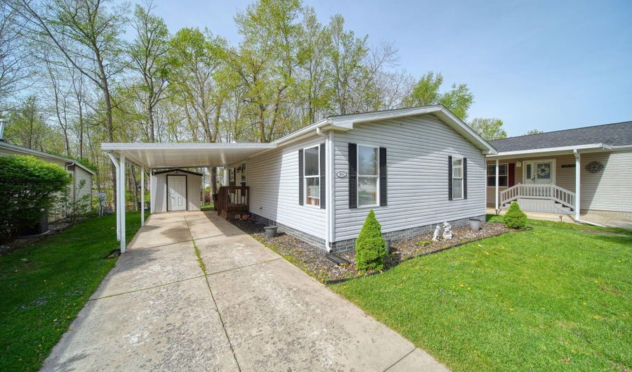 953 Savannah River Dr, Adrian, MI 49221 - 2 Beds, 1 Bath