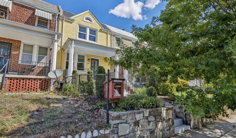 2008 C St NE, Washington, DC 20002 - 3 Beds, 1 Bath