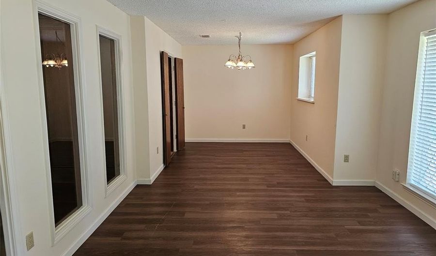 812 Rush Creek Dr, Allen, TX 75002 - 3 Beds, 2 Bath