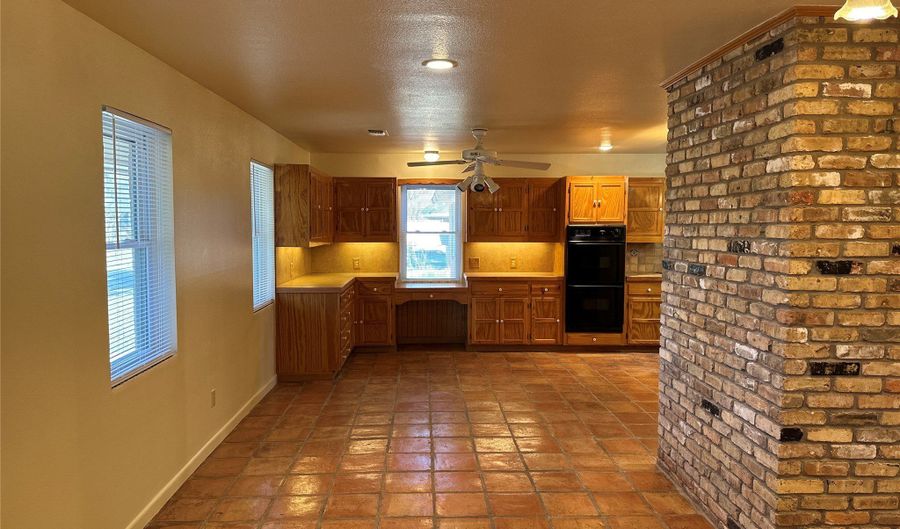 2301 Post Oak Rd, Abilene, TX 79605 - 3 Beds, 2 Bath