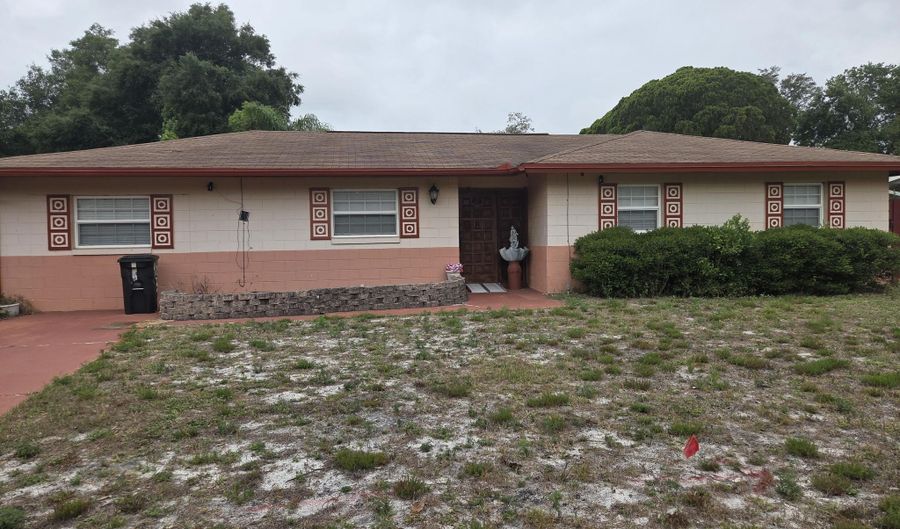1206 LYNWOOD Ave, Apopka, FL 32703 - 3 Beds, 2 Bath