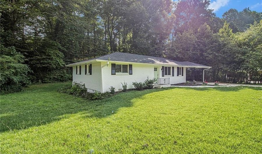1595 Moncrief Cir, Decatur, GA 30033 - 3 Beds, 2 Bath