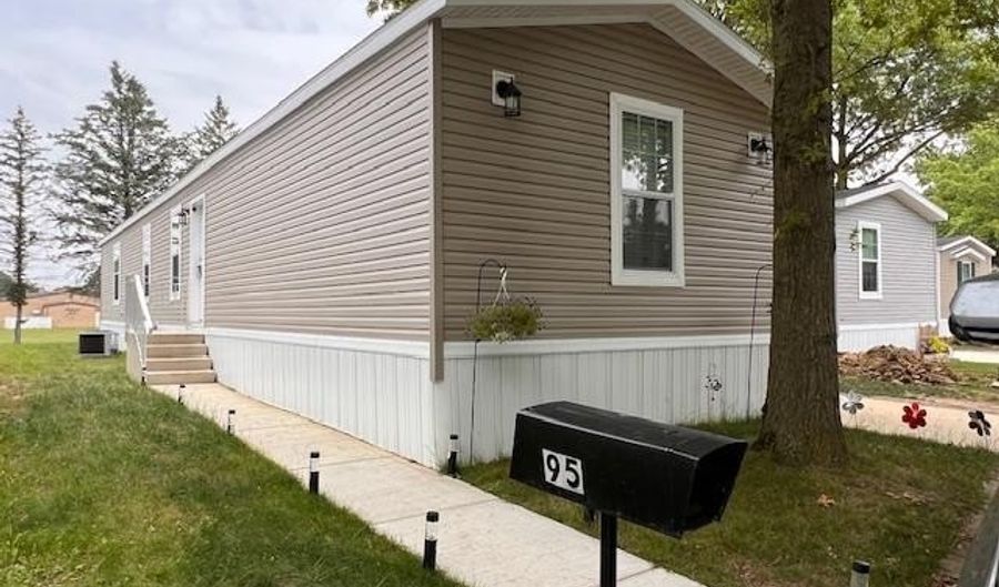 95 Harold Dr, Ashland, OH 44805 - 3 Beds, 2 Bath