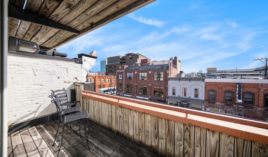 217 E Washington St, Ann Arbor, MI 48104 - 2 Beds, 1 Bath