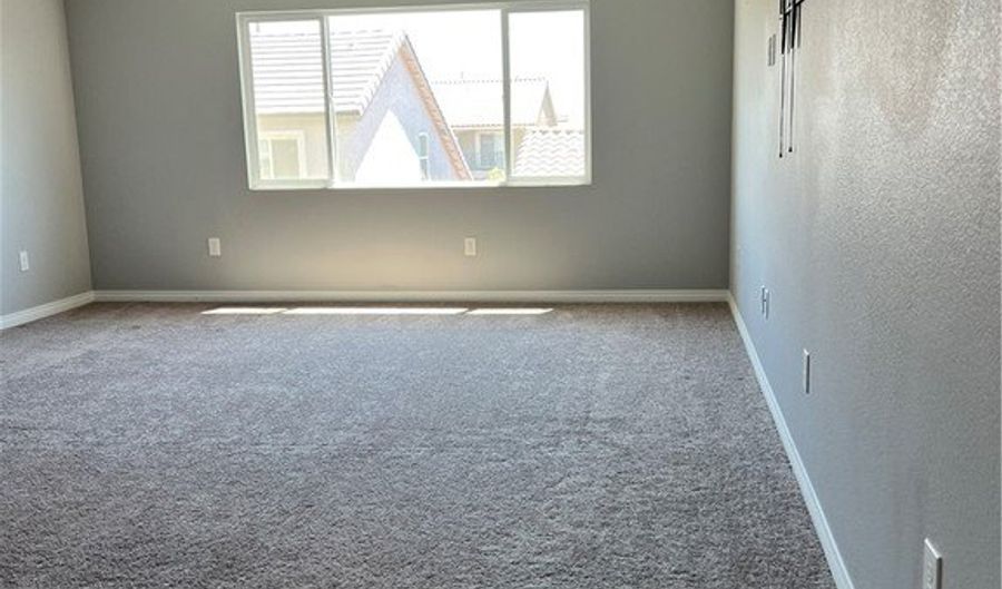 7714 Cannon Walk St, Las Vegas, NV 89139 - 4 Beds, 4 Bath